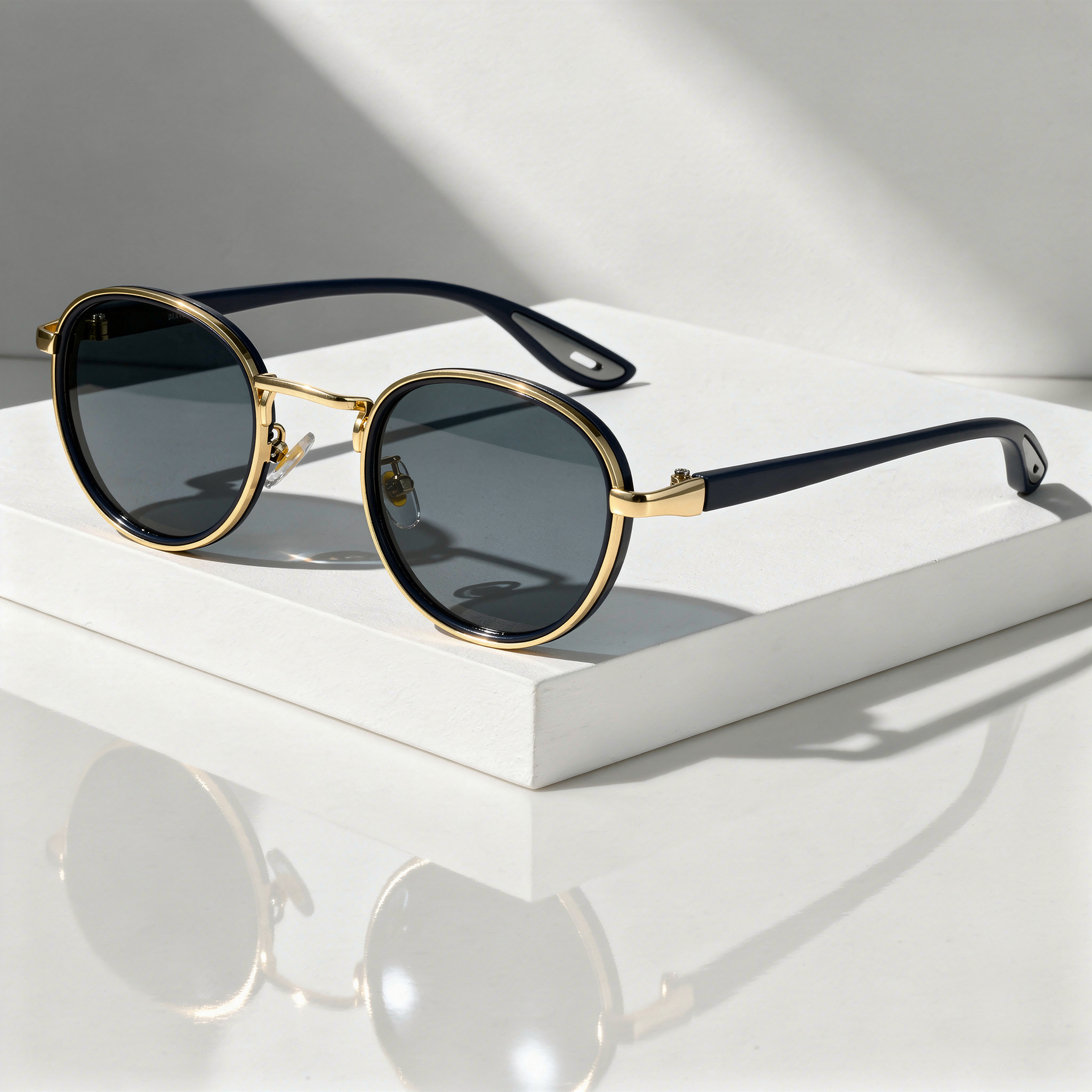 Lunettes de Soleil Rondes Cerclées