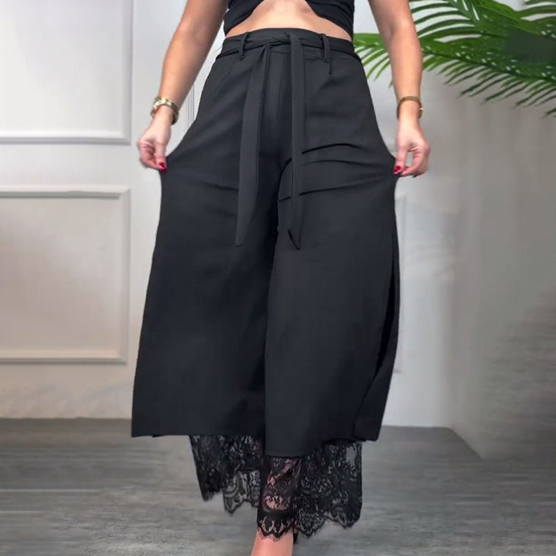 Pantalón de Pierna Ancha con Detalle de Encaje