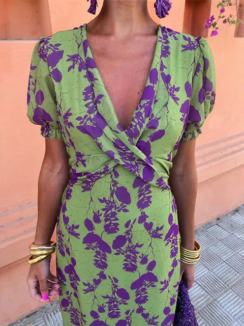 Vestido Floral Plisado Cuello V