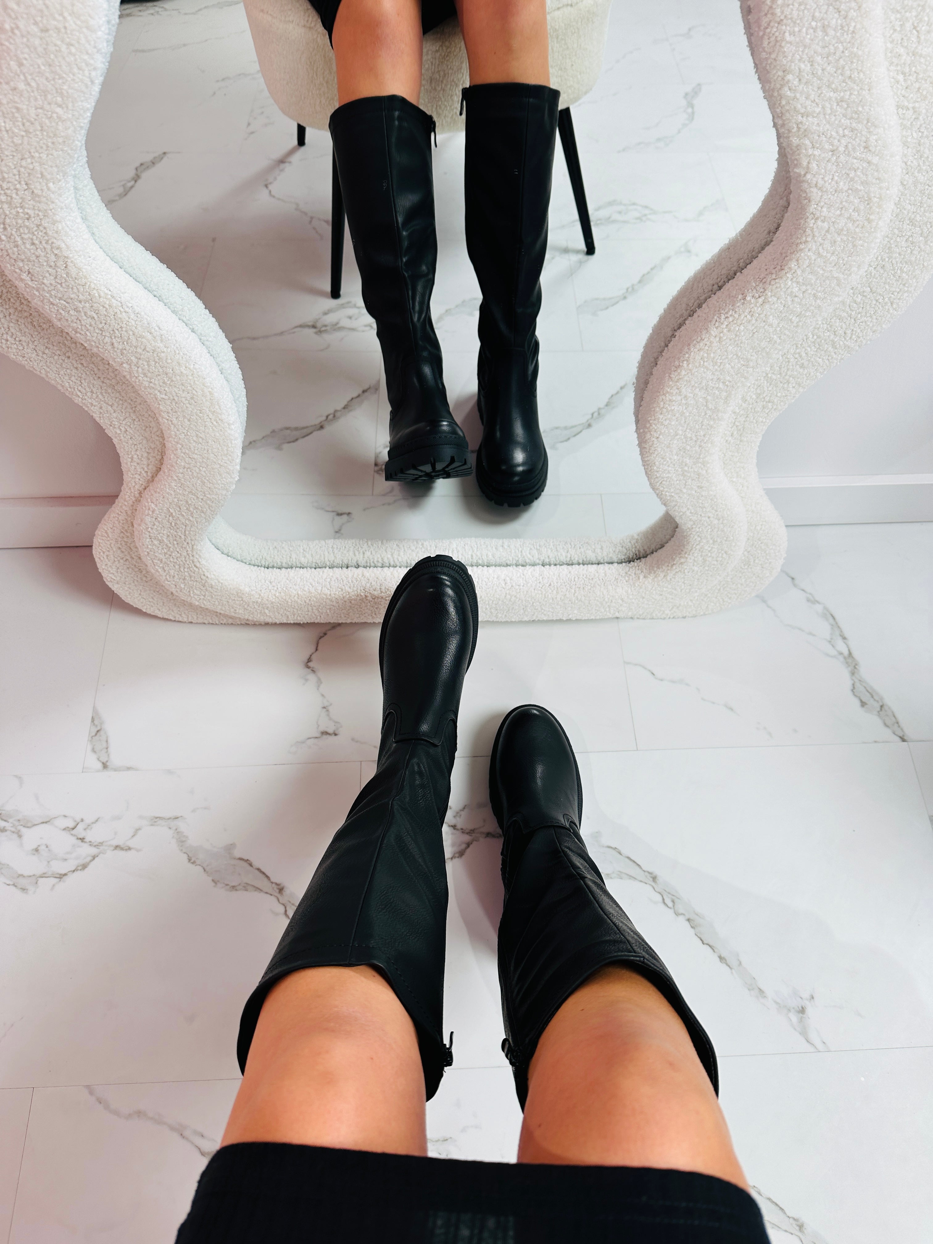 Botas Altas de Corte Clásico