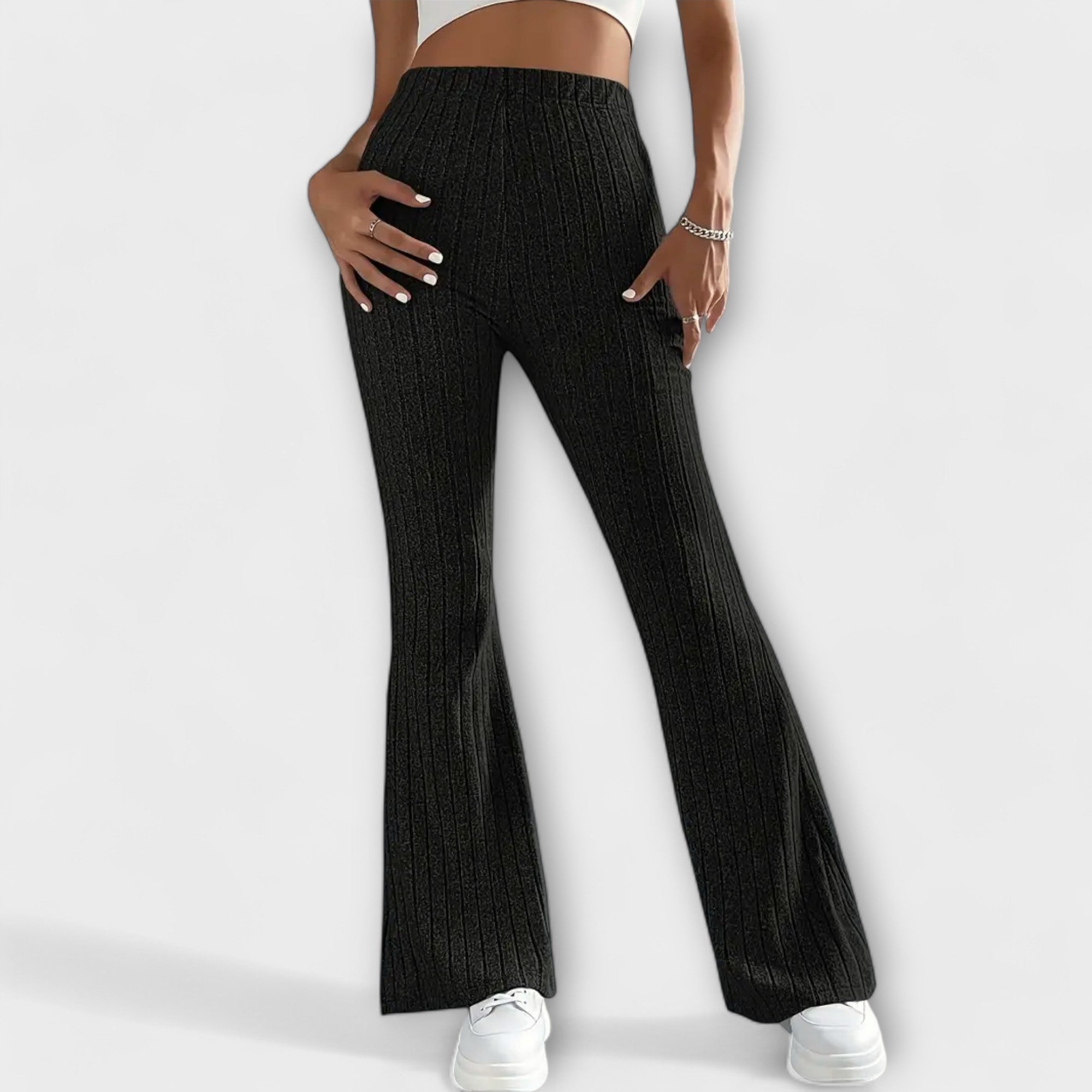 Pantalón De Corte Acampanado